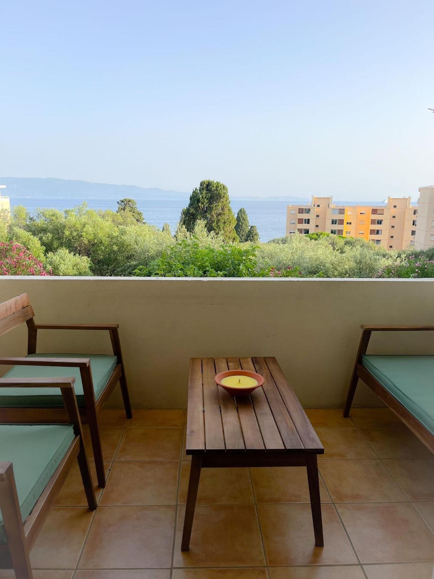 Appartement Le Petit Sicile à Ajaccio  Extérieur photo